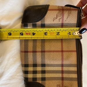 Burberry make up bag